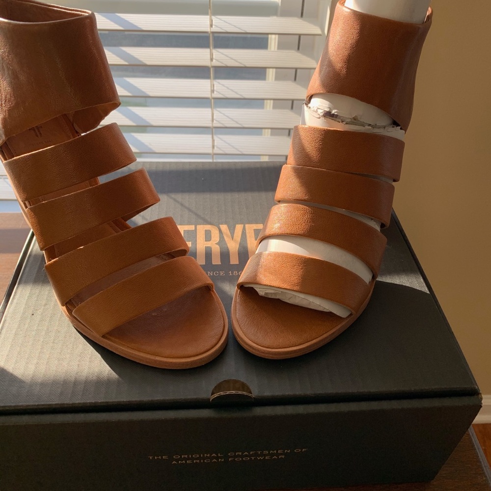 Frye Sandal size 9